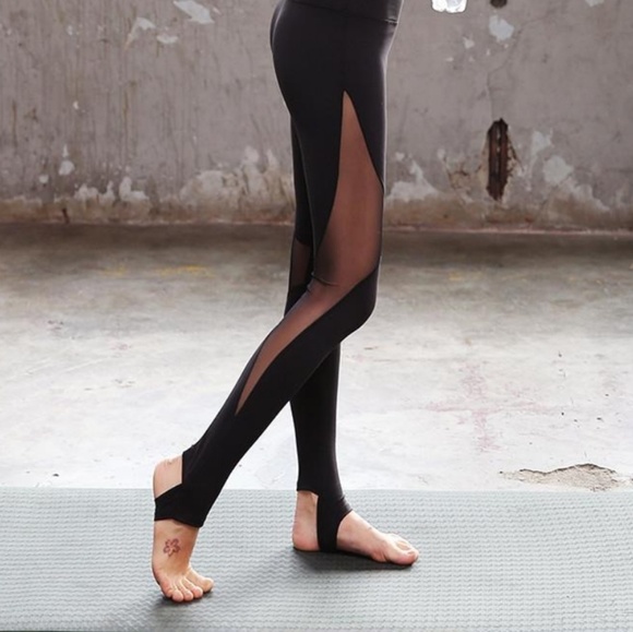 Pants - Mesh panel leggings